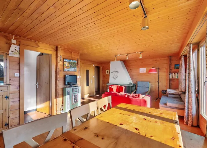 Praz Da Luys A Avec Vue Sur Les Alpes